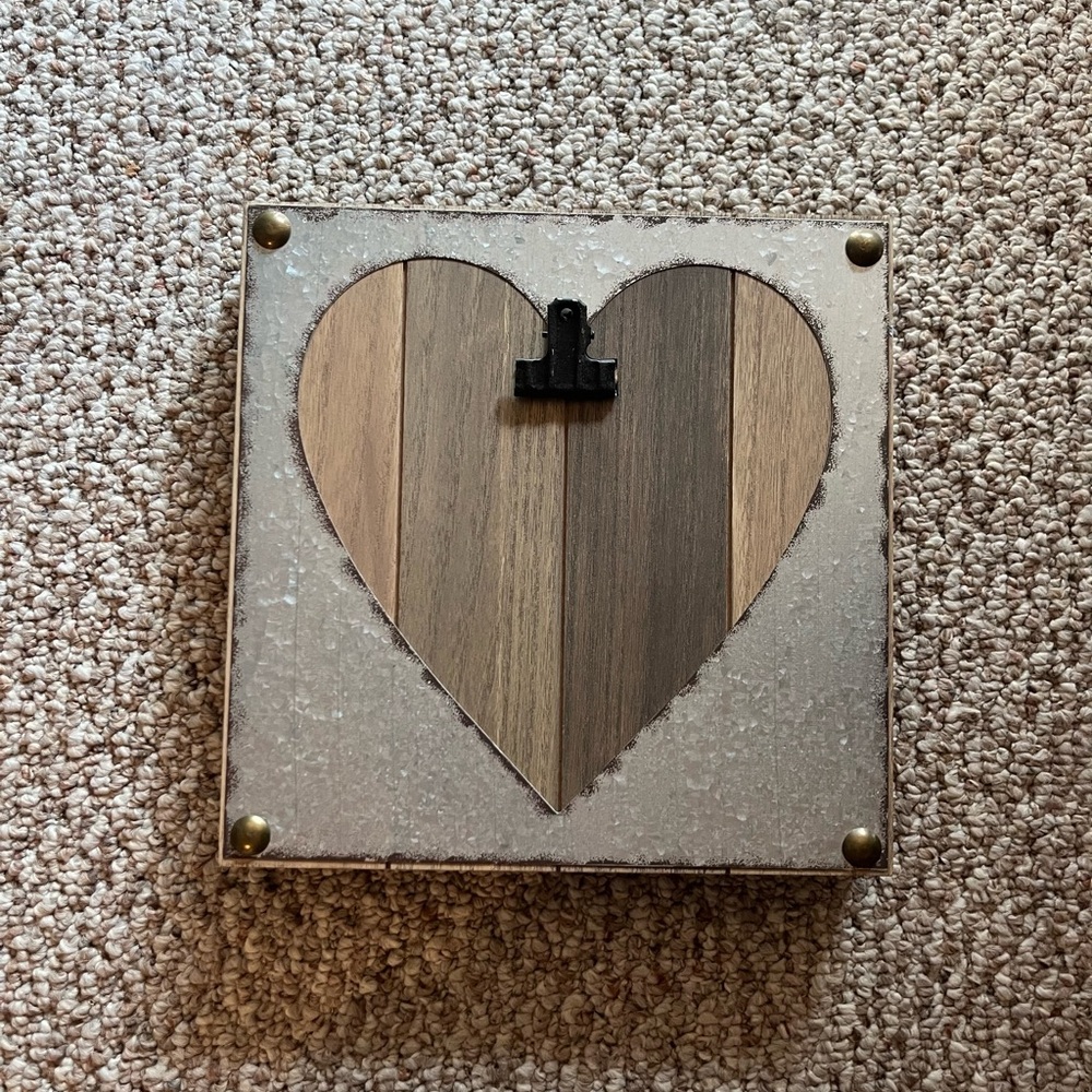 Distressed Metal Heart Sign